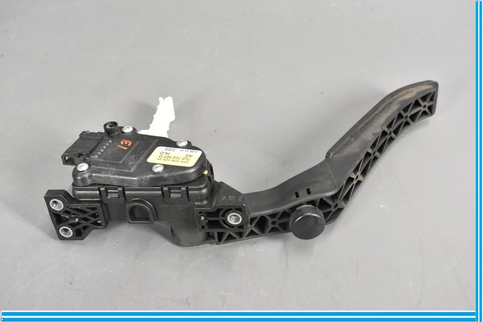 VOLKSWAGEN TOUAREG 2004-2009 7L ACELERADOR ACELERADOR PEDAL SENSOR DE VIAJE OEM Foto 4 de 4