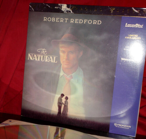 Robert Redford in 'THE NATURAL' on WS PSE Laser Disc with BONUS PHOTO - Picture 1 of 3