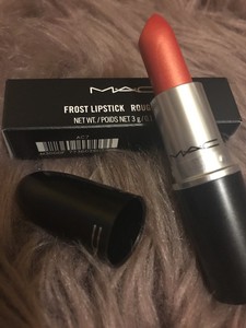 mac frost lipstick cb96