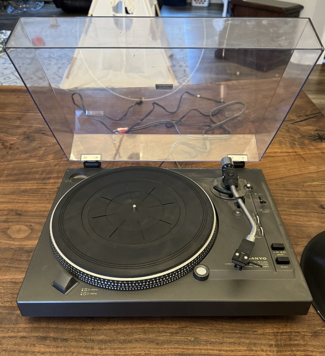 〇Db右1124 レトロ SANYO RP2200 クリスタルチューニングラジオ 〇Db右