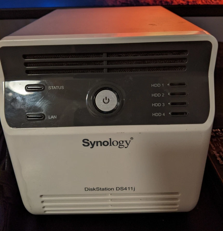 Synology NAS Disk Station DS411j 4 Bay Network Attached Storage - Image 2 of 4