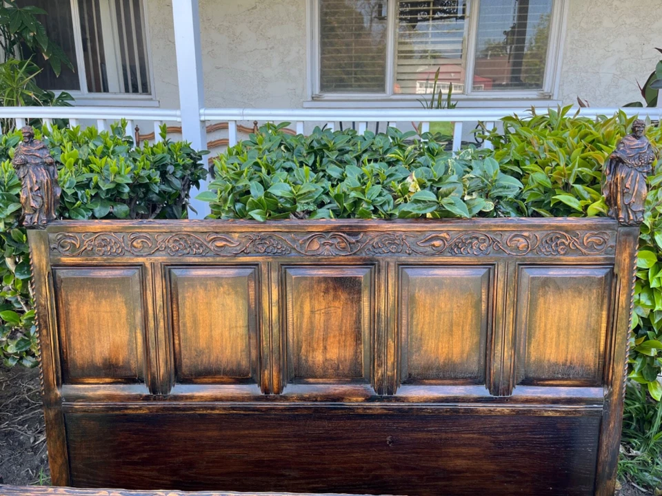 Antiguo juego de 4 dormitorios de roble tallado en madera de la actriz Lupe Vélez Foto 3 de 4