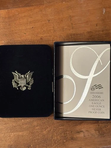 United States Mint 2006 American Eagle 1 oz Silver Proof Coin w/ Box & COA