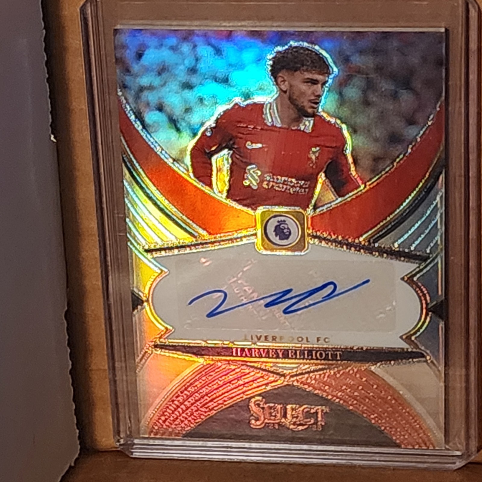 Harvey Elliott 2024 Prizm Premier League #42 Blue Shimmer /8 Price