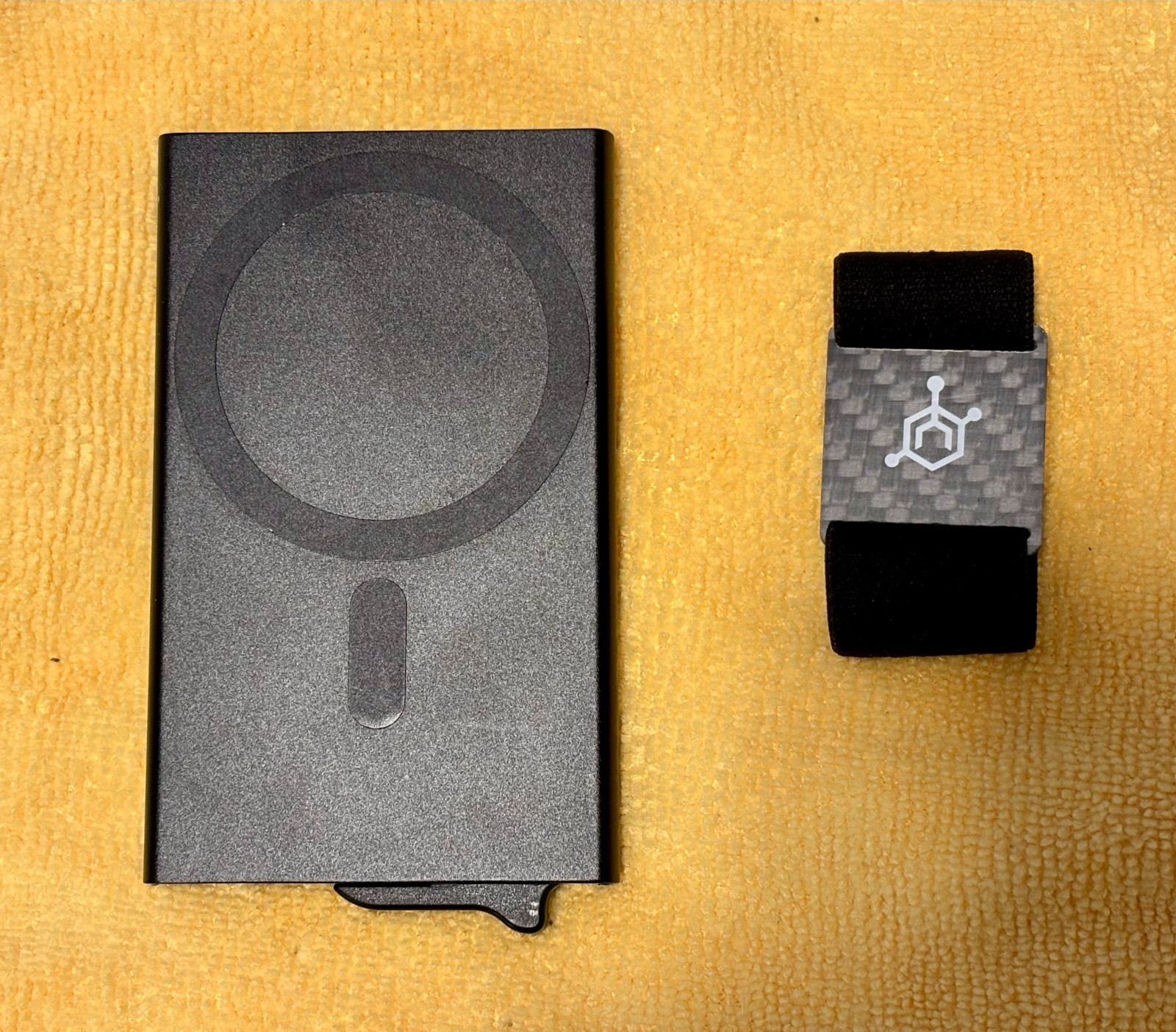 CODE 118 WALLET FOR MAGSAFE - image 1