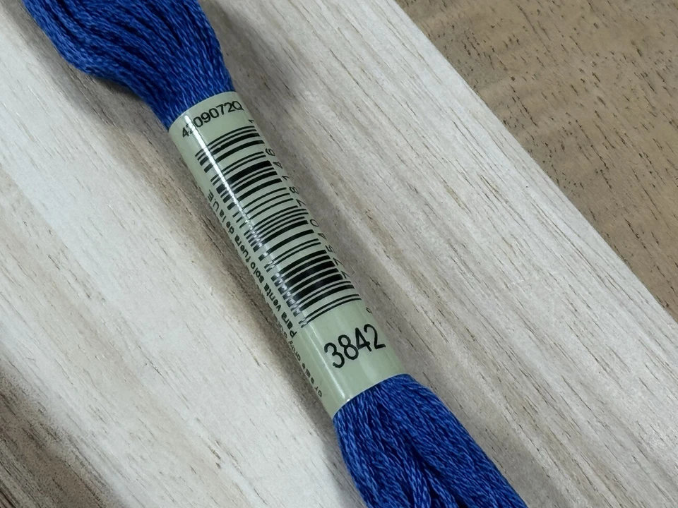 ✅DMC 25 EMBROIDERY FLOSS ✅MOULINE ✅FRANCE ✅100% COTTON ✅#3842 ✅ 4 Boxes ✅ Blue - Image 3 of 4