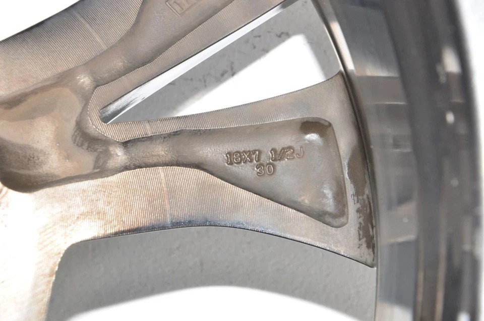 2016-2019 丰田 HIGHLANDER 18x7.5 合金 10 提高 5 V 辐条轮圈 936203 — 第 2/4 张图片