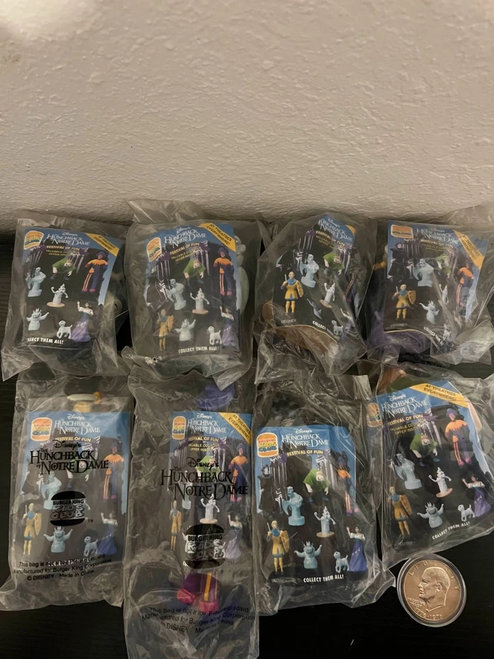 Jorobado de Notre Dame Burker King Juguetes Juego Completo de 8 Nuevos Sellados #1 Foto 2 de 4