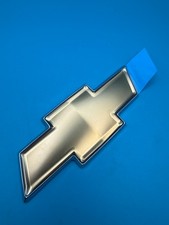 Oem 2006 - 2016 Chevrolet Impala Front Emblem Badge Logo Gold Bowtie 22865905