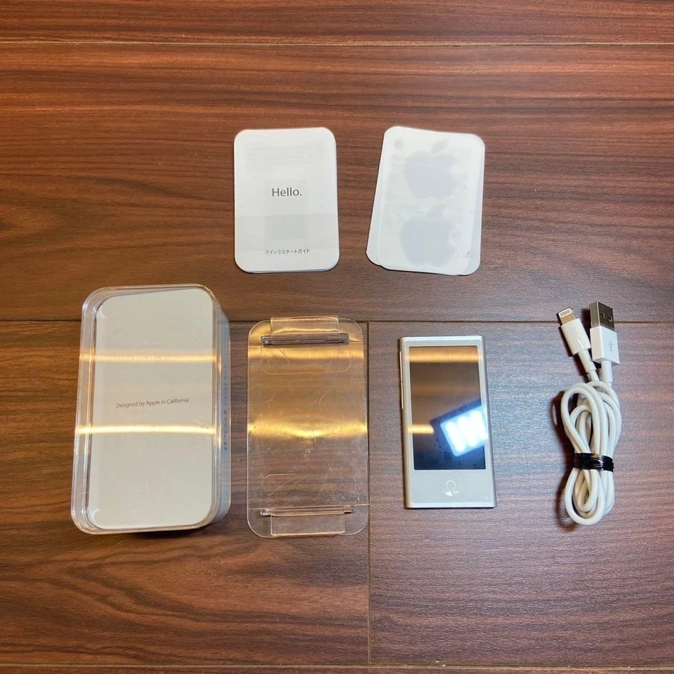 iPod nano 7th generation 16GB silver 4960 From Japan - Image 2 of 4