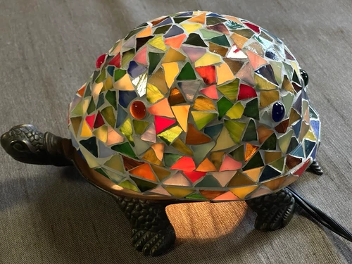 VTG Tiffany Style Stained Glass Turtle Lamp Mosaic Accent Night Light Decor