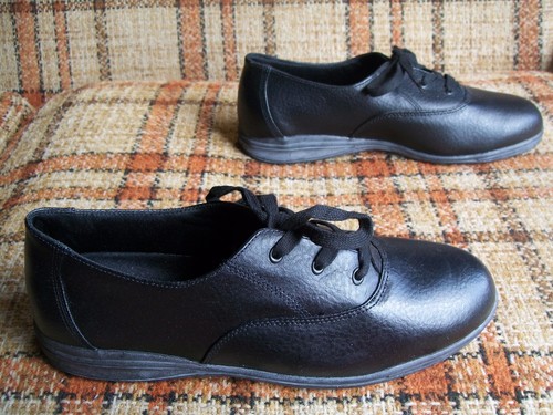 goodyear slip resistant shoes