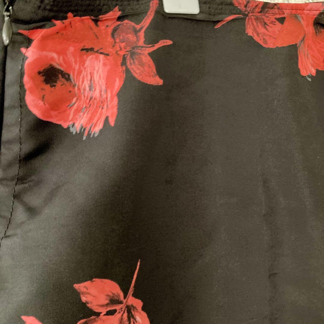 Prada 2018 Collection Roze Flower Black Knee-length Silk Prada 2018 Collection Roze Flower Black Knee-length Silk