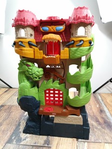 imaginext dragon world castle