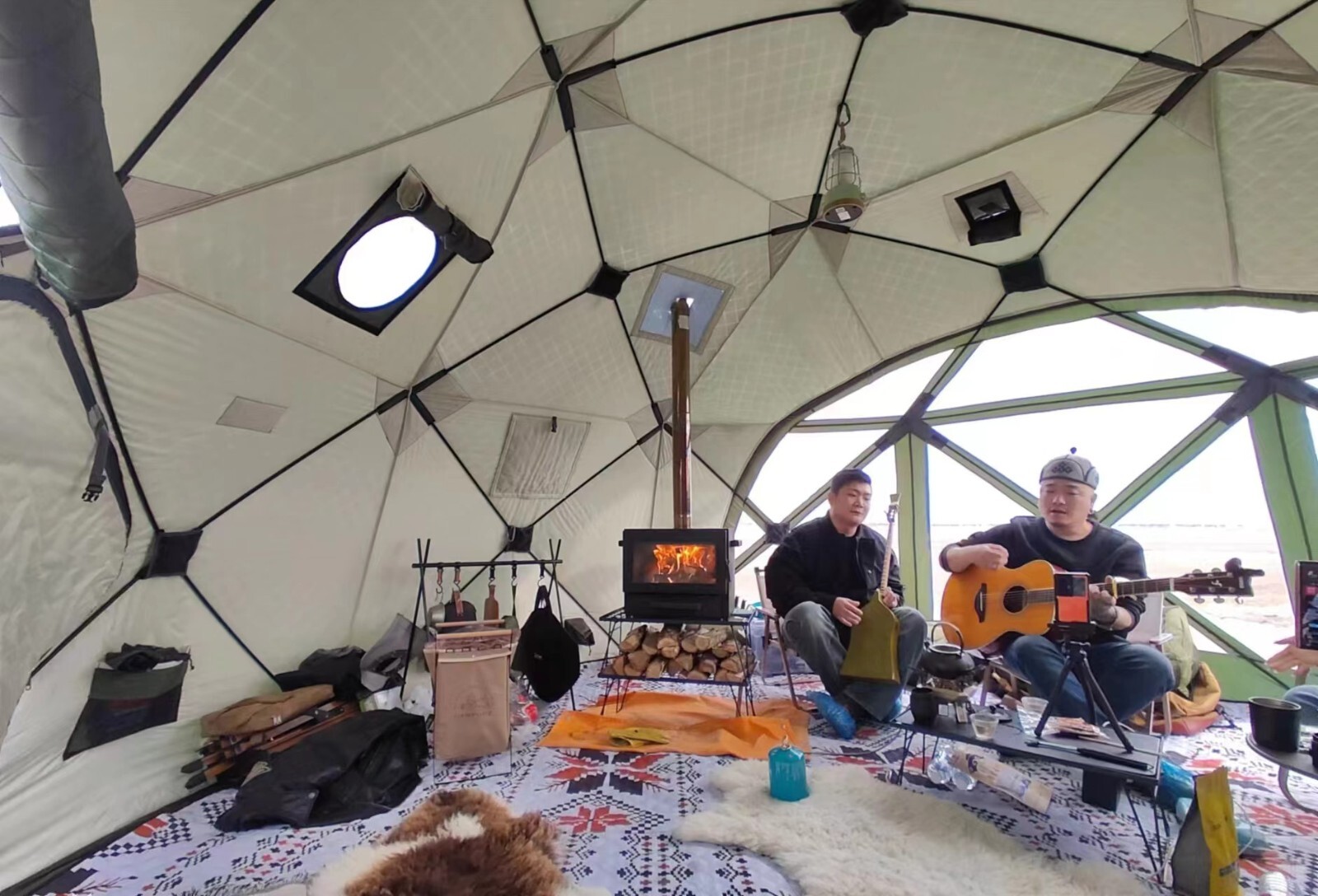 Lightweight Large Round Ice Fishing Hiking Camping Cabin Shanty Tent