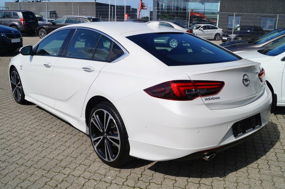 Opel Insignia 2018 Opc Line
