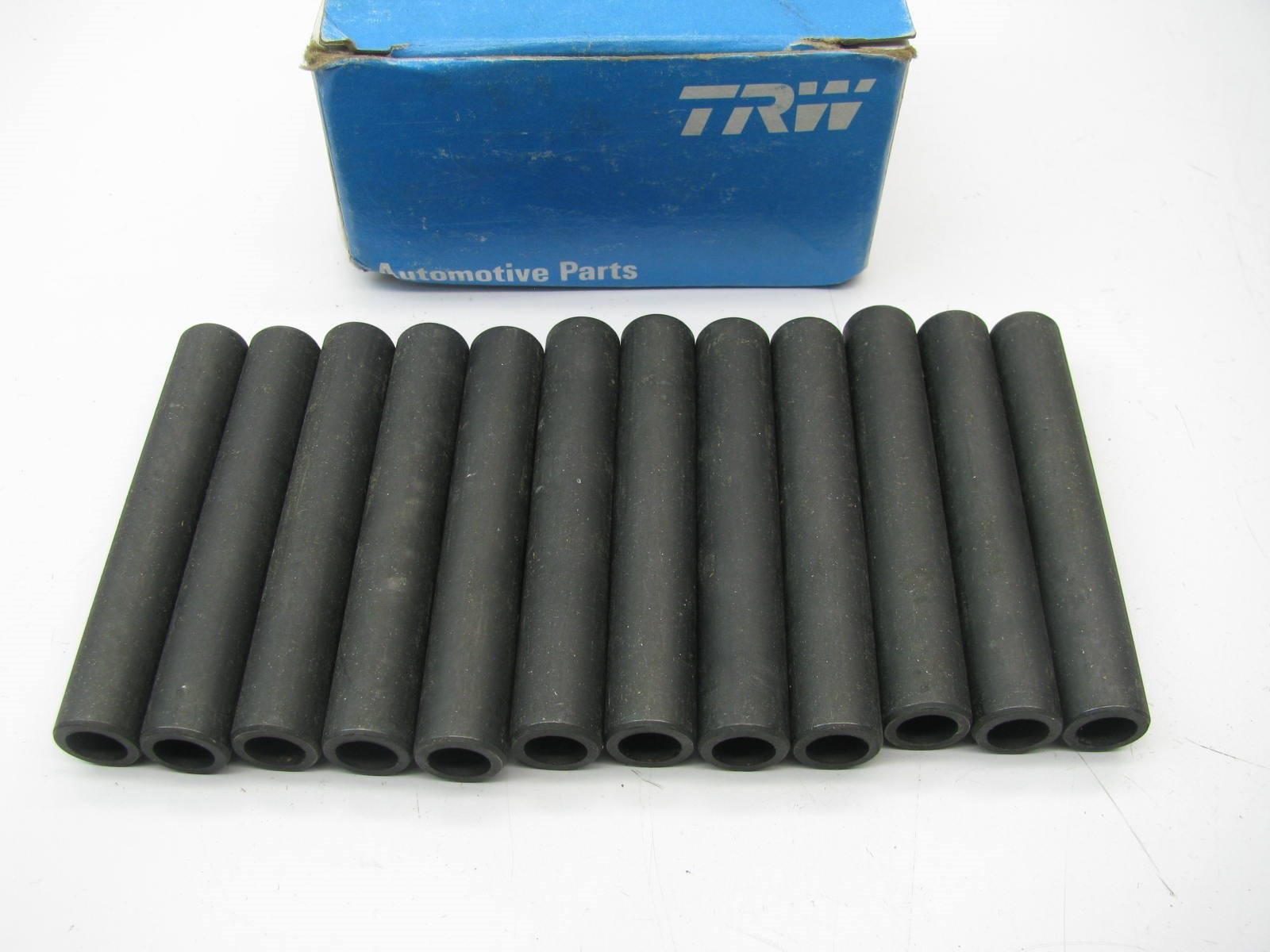 (12) TRW G5024 Engine Valve Guides