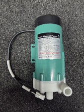 Iwaki Magnet Pump MD-20R-N33 27/31 l/m 100V 2600-3000rpm - Turquoise Color