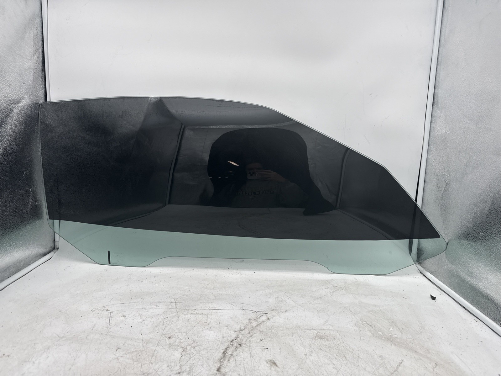 05-13 CHEVROLET CORVETTE C6 FRONT RIGHT PASSENGER SIDE DOOR WINDOW GLASS OEM