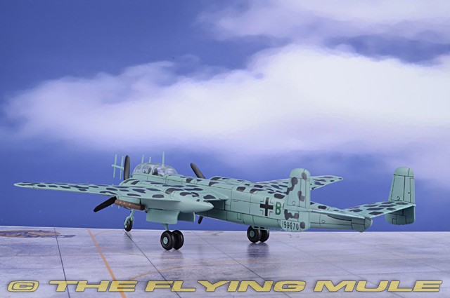 Der Nachtjager Heinkel He219 ドイツ語版洋書 Der Nachtjager Heinkel He219 ドイツ語版洋書 Der Nachtjager