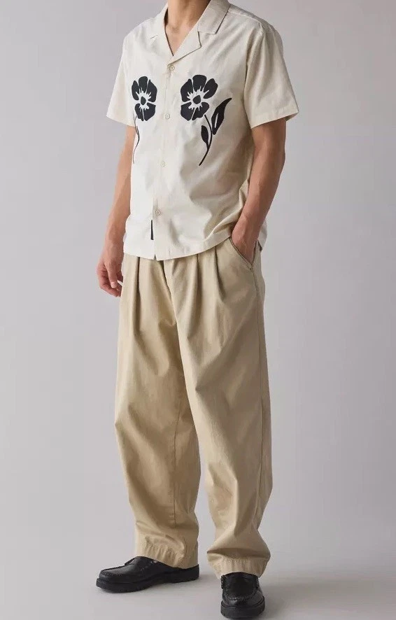 NATIVE YOUTH URBAN OUTFITTER CREAM BLACK EMBROIDERED ENGLAND DESIGN SHIRT XL NWT - Image 3 of 4