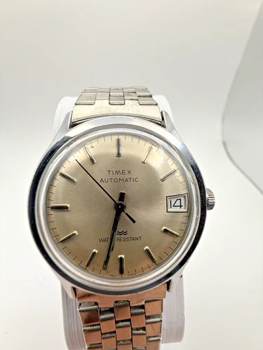Vintage 1974 Timex Automatic Men's 35mm Mechanical Watch- Running