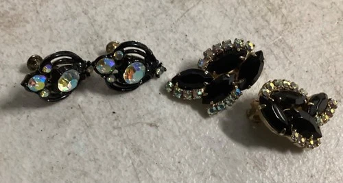 Vintage Costume Jewelry Lot Clip On Earrings Beautiful Black Gemstones 2 Pairs