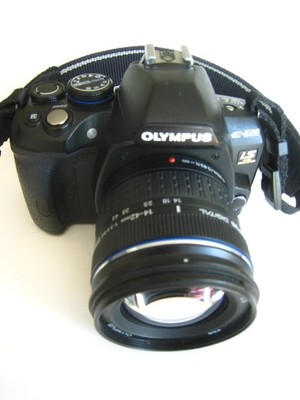 Olympus EVOLT E-620 12,3 MP Digitalkamera - Schwarz (Kit mit 14 mm - 42 mm)