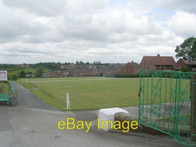 Photo 6x4 South Elmsall Social Centre - Bowling Green - Westfield Lane Mo c2009