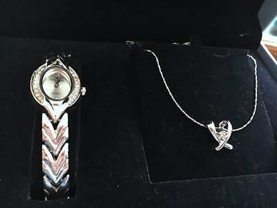 Bella & Rose'' Silver Tone 18'' Necklace, Working Crystal,  New