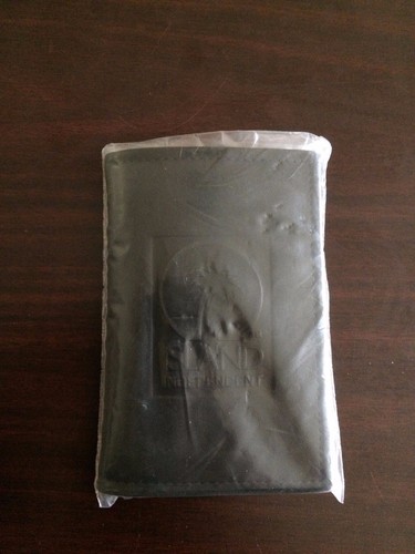 VINTAGE BIFOLD WALLET - ISLAND INDEPENDENT BRAND *****NEW STILL IN PACKAGE***** - Picture 9 of 9