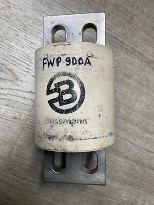 Nice Bussmann FWP 900A FWP-900A Fuse 700 Volt 900 Amp Semiconductor