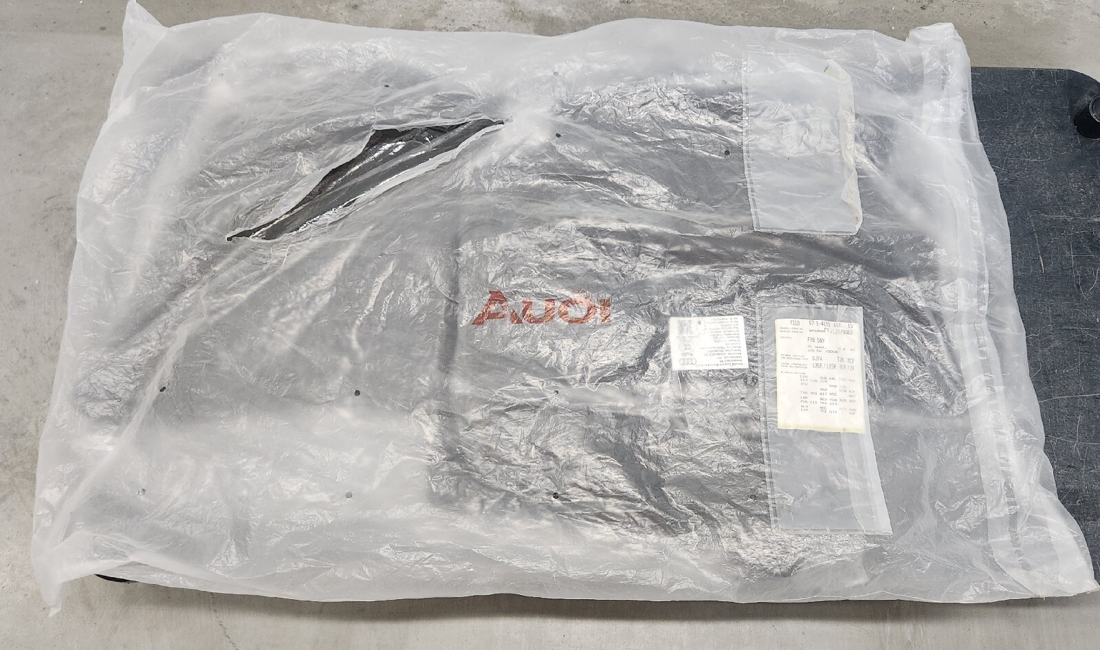 BRAND NEW SEALED 20182023 Audi Q5 OEM Front Rear Carpet Floor Mats set