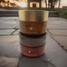 2 Rituals Body Scrubs -The Ritual Of Ayurveda Rejuvenating + Mehr invigorating 