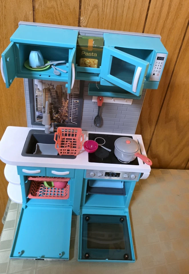 Juego de cocina para muñeca My Life As 18′′ luz y sonido funciona, faltan algunas piezas  Foto 2 de 4