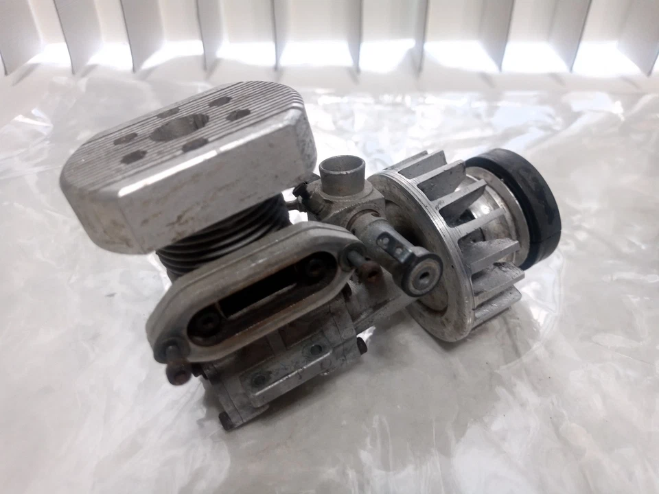 JUNK O.S. SX32 ? Moteur Ogwa Seiki Rare Used Engine - Photo 2/4