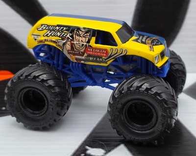 SPIN MASTER MONSTER JAM ** BOUNTY HUNTER ** 1:64 '' BLUE/YELLOW 20 YEARS '' LOOSE