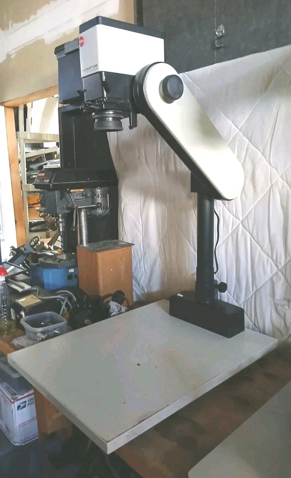 Ampliador de color Leitz V35 con impresión multigrado YCM B&W 220 voltios Foto 3 de 4