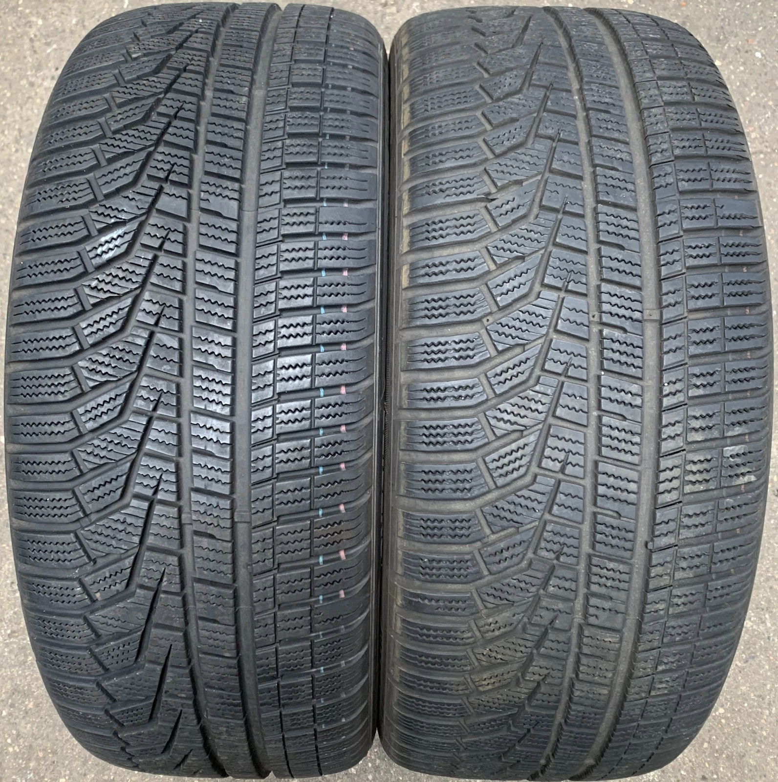 Hankook Winterreifen I Cept Evo 2 Laufrichtung 2 Winterreifen Hankook Winter i*cept evo 2 MO 225/45 R18 91H M+S RA5608