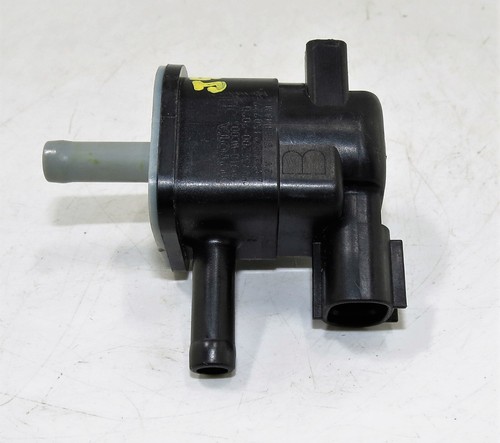 90910WC003 Toyota Peugeot Citroen Genuie Denso Petrol Fuel Line Vacuum Valve - Picture 9 of 18