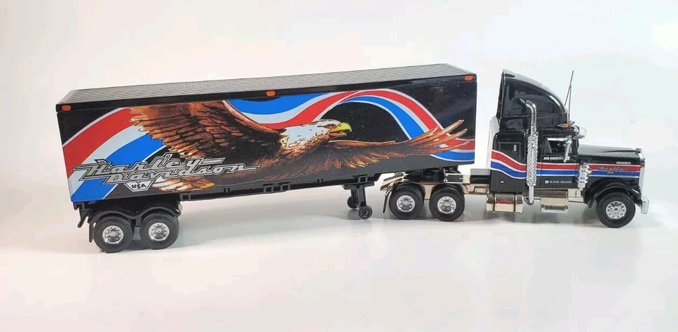 Matchbox Collectors Harley Davidson Kenworth 18-Wheeier & Sleeper Cab - Image 4 of 4