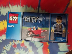 New LEGO City 60006 Police ATV Town Police 4-wheeler 51 pcs Wheelbarrow (2013)