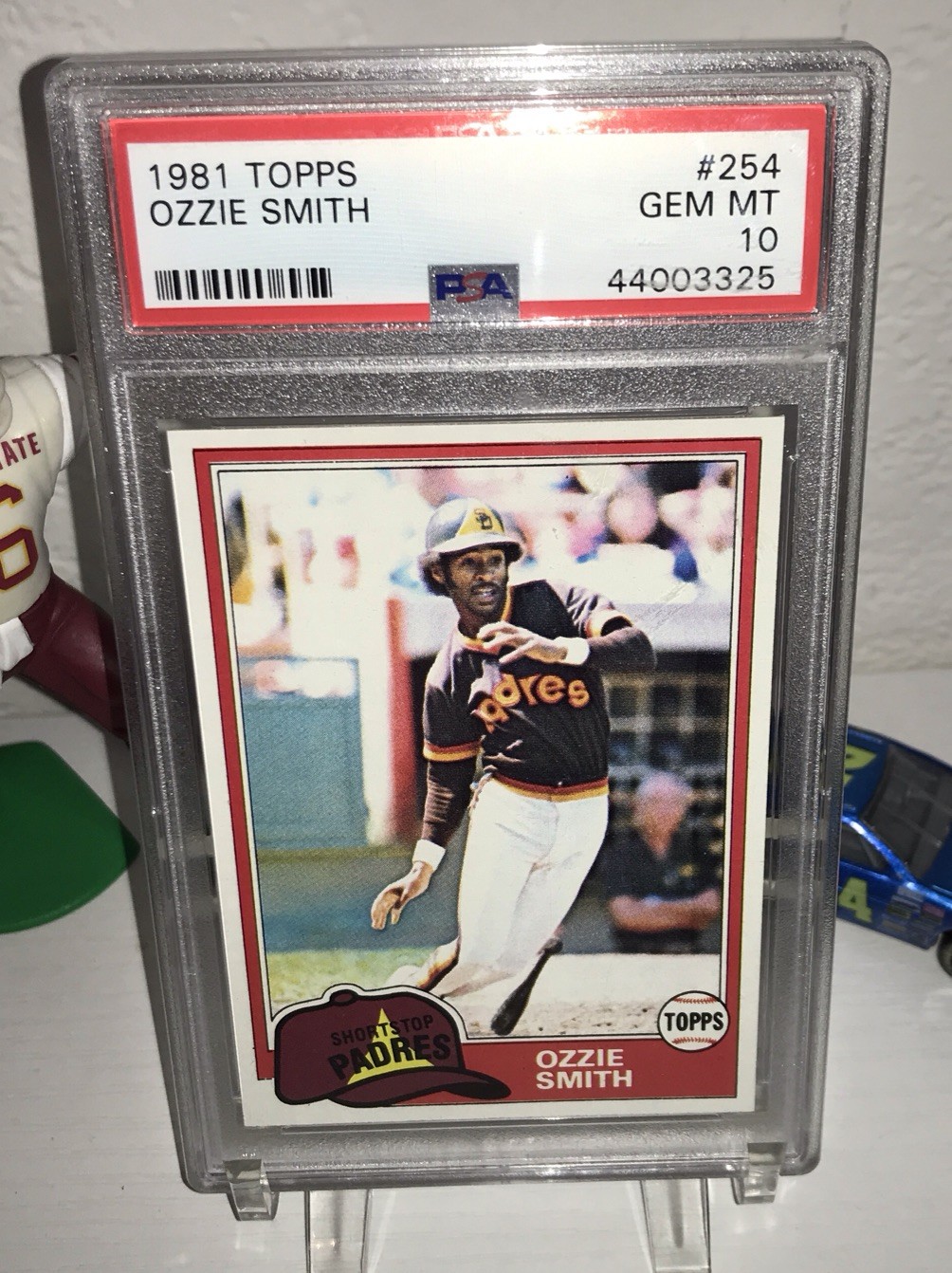1981 TOPPS #254 OZZIE SMITH PADRES HOF PSA 10 Pop 228