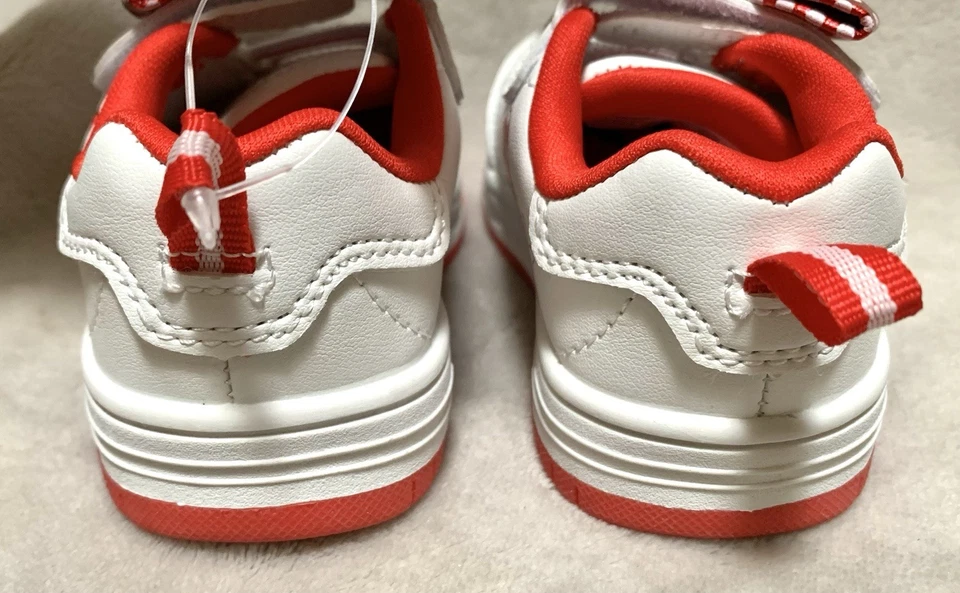 NUEVO Disney Bebé MINNIE MOUSE Niñas Pequeñas Blanco y Rojo Tenis con Correa Talla 4T Foto 3 de 4