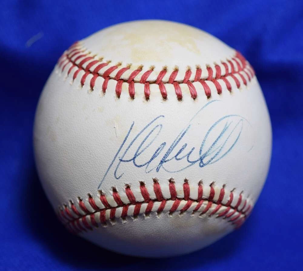 Kirby Puckett Original Autographed Baseball MLB Balls for sale | eBay