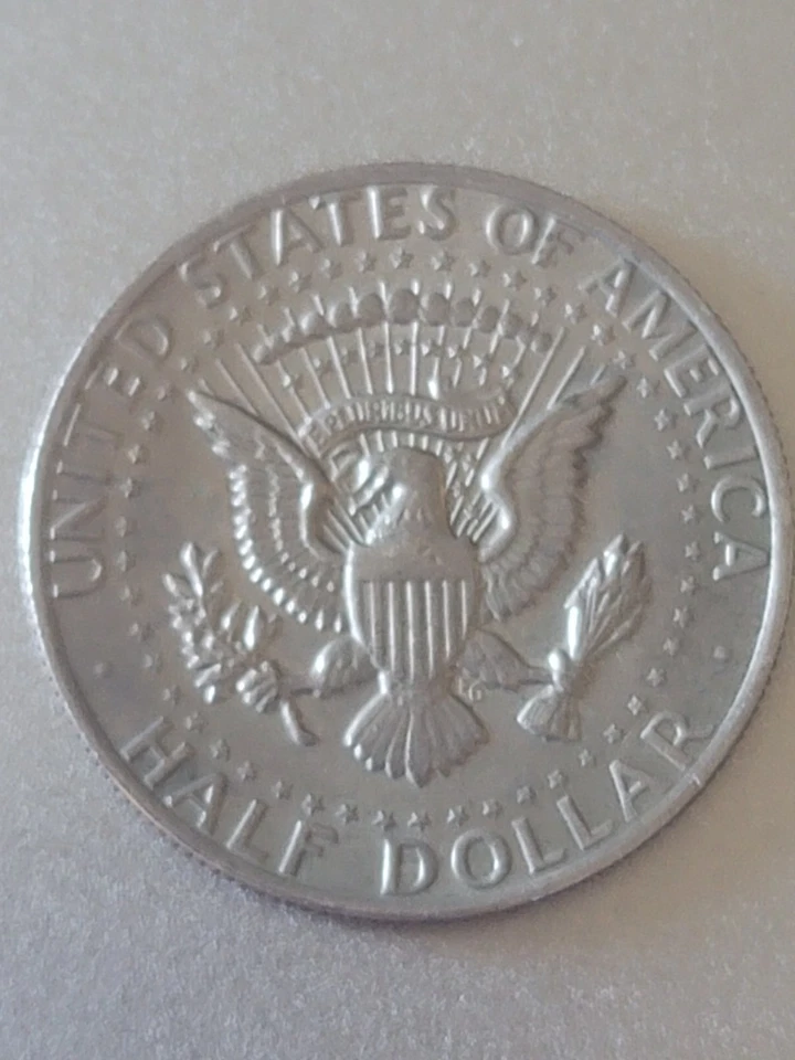 1978 D Kennedy Half Dollar Error Coin "No FG" Initials, A ONE OF A KIND COIN  - Image 2 of 4