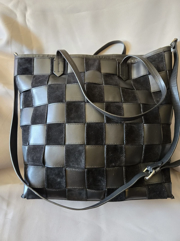 Bolso de Mano ZARA Negro Tejido Cuero a Cuadros Bandolera Bolso de Hombro Foto 3 de 4