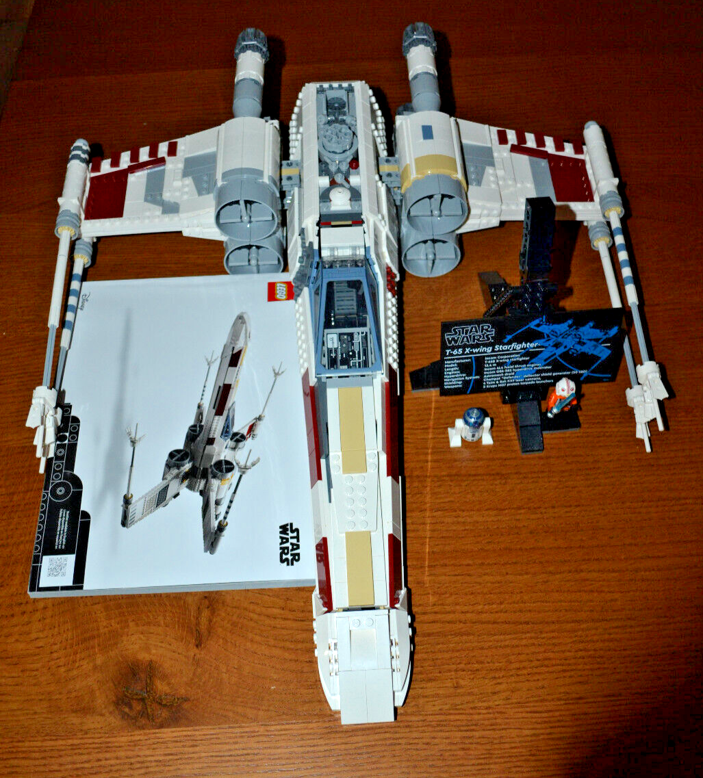 Lego Star Wars 75355 X-Wing Starfighter UCS Set Complete