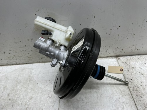 2018-2022 Volkswagen Atlas OEM 3.6 Brake Booster W/Master Cylinder 5QF614105 - Picture 6 of 8