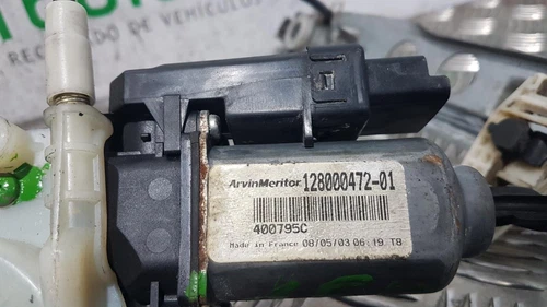 12800472 01 Alzacristalli Anteriore Destro. per RENAULT MEGANE II BERLIN 269013 - Foto 5 di 10